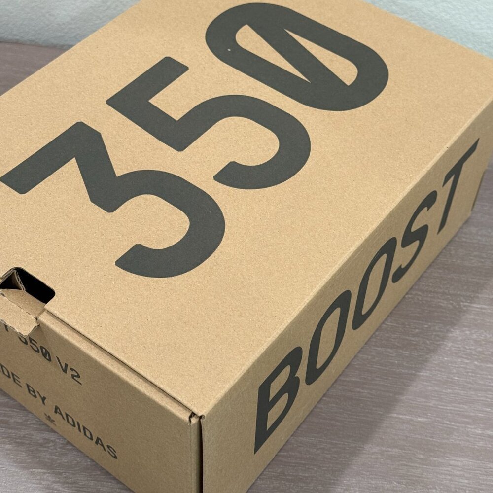 YEEZY BOOST 350 V2 HQ4540 ONYX/ONYX/ONYX - Picture 10 of 10